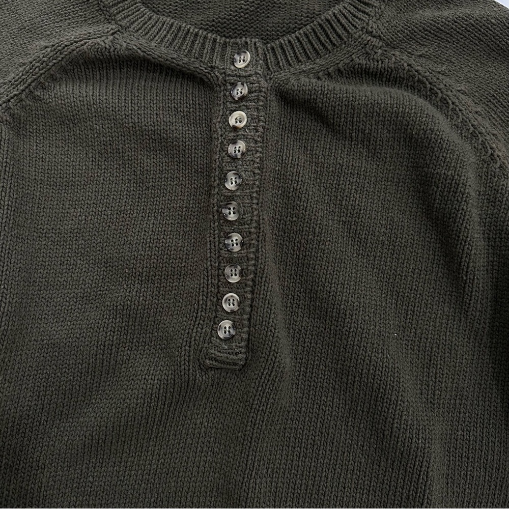 Elegant Olive Green Women's Top - Picture 4 of 5